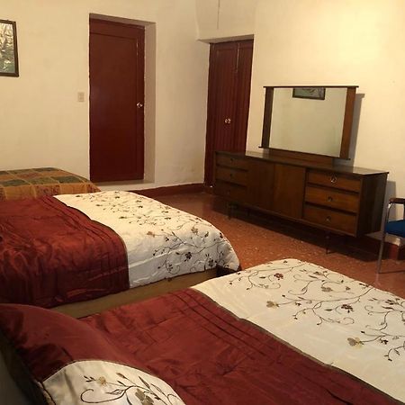 Hostal La Espanola Parras パラス・デ・ラ・フエンテ エクステリア 写真