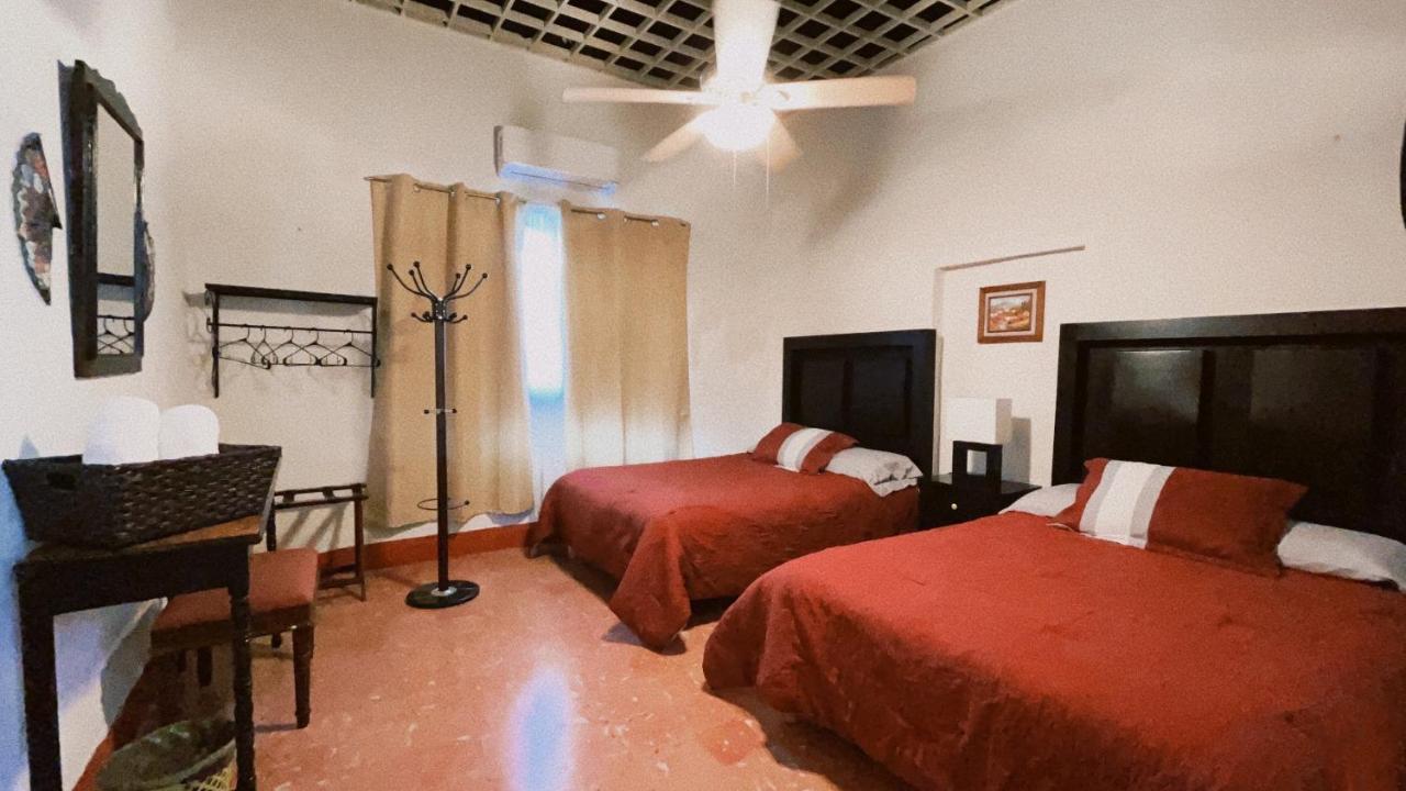 Hostal La Espanola Parras パラス・デ・ラ・フエンテ エクステリア 写真